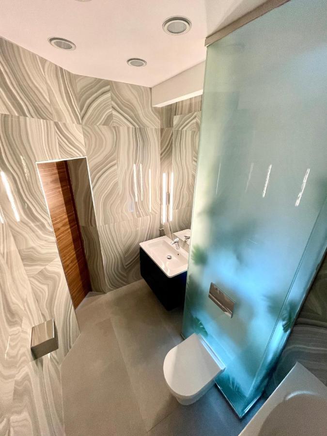 Logvinenko Apartment Бишкек Экстерьер фото