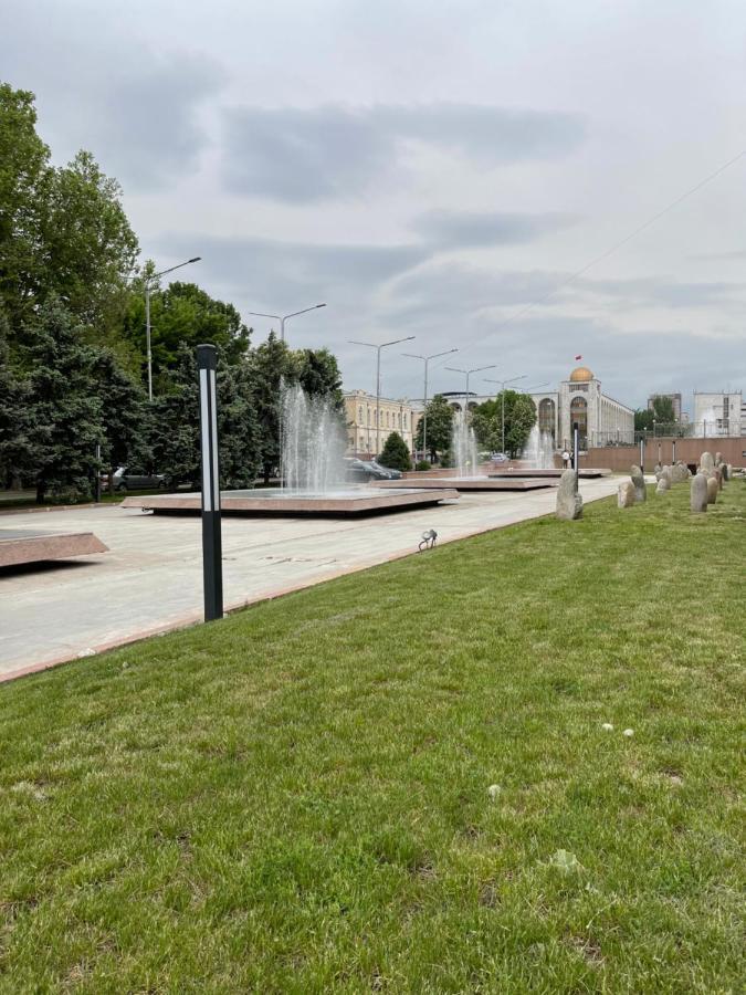 Logvinenko Apartment Бишкек Экстерьер фото