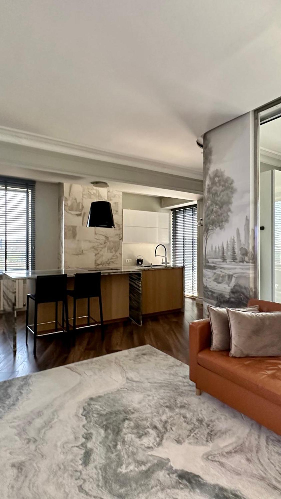 Logvinenko Apartment Бишкек Экстерьер фото