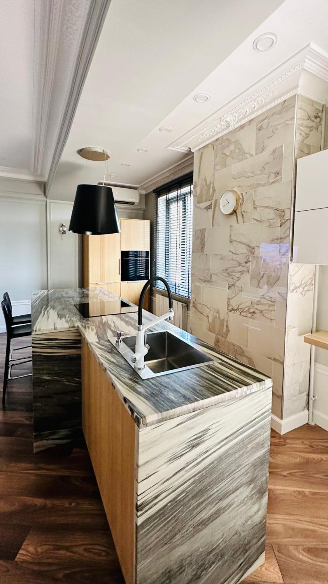 Logvinenko Apartment Бишкек Экстерьер фото